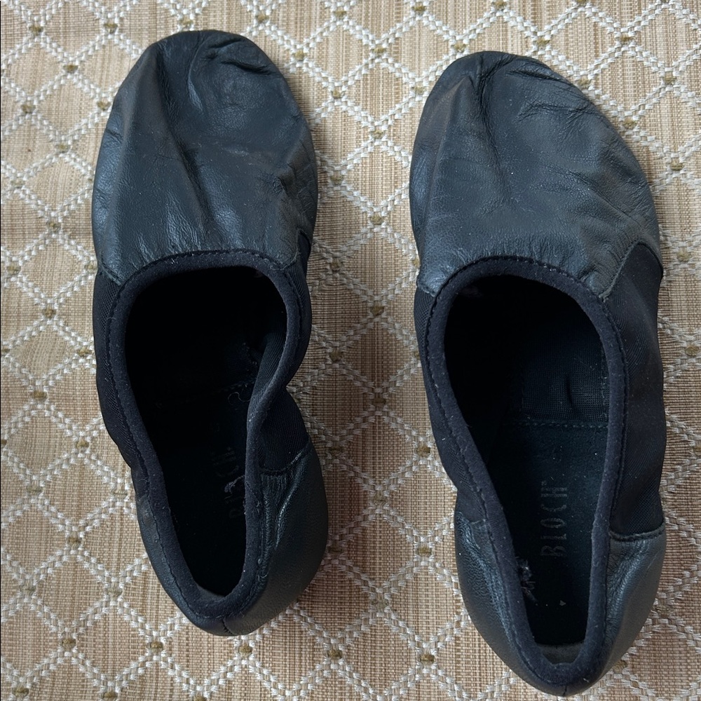 Black Leather Bloch Jazz Shoes